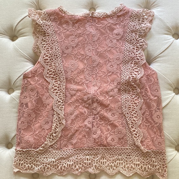 Pink Lace Blouse ✨ - Picture 3 of 9
